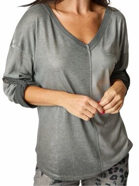 Marisima Italy Grey with Silver Sheen V-neck Convertible Sleeve Knit Top O/S